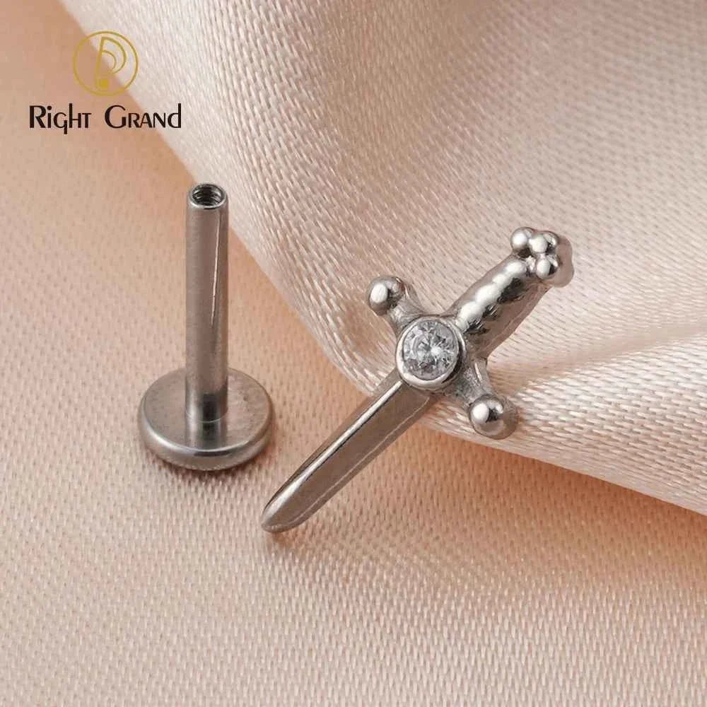 How to Put In Flat Back Earrings: Step-by-Step Guide - GEMORM