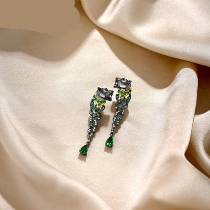 Leopard earrings in black rhodium with green spinel