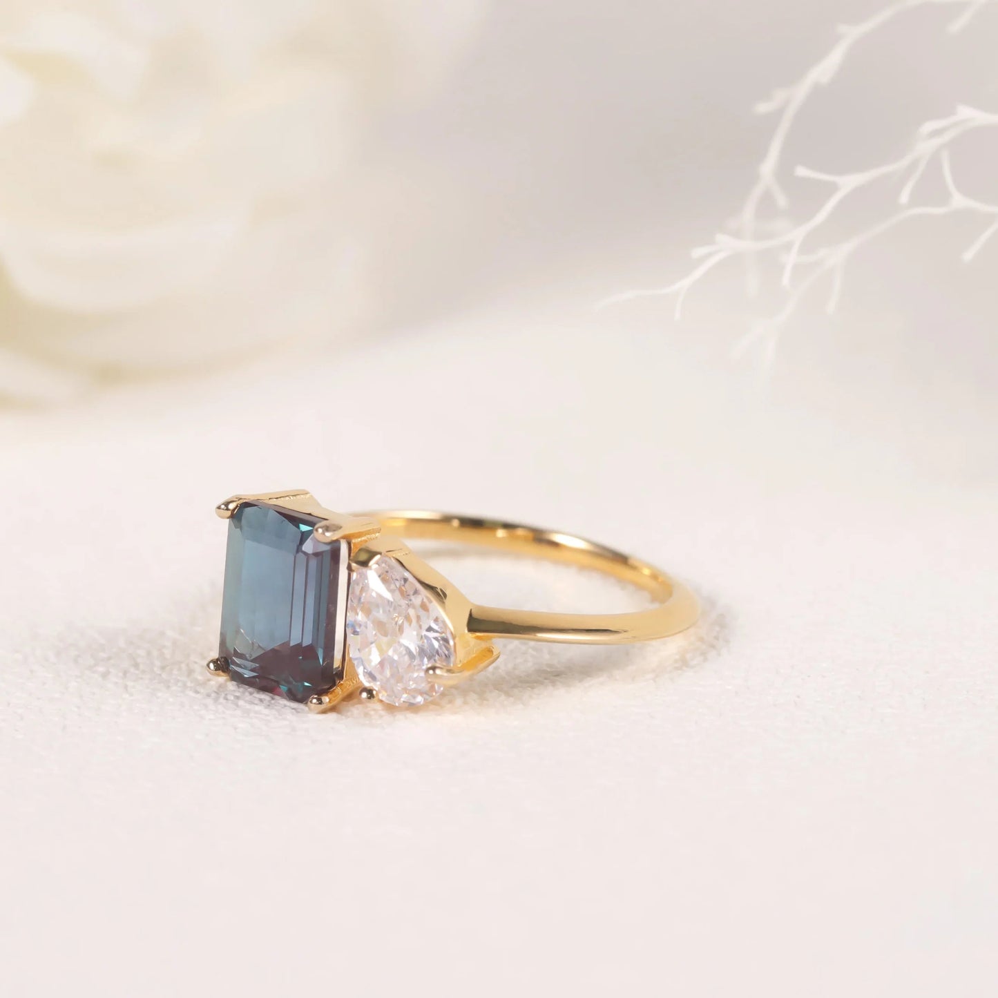 Toi et moi ring emerald cut engagement ring color changing alexandrite ring 14K gold - GEMORM